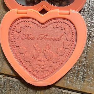 Used too faced blush